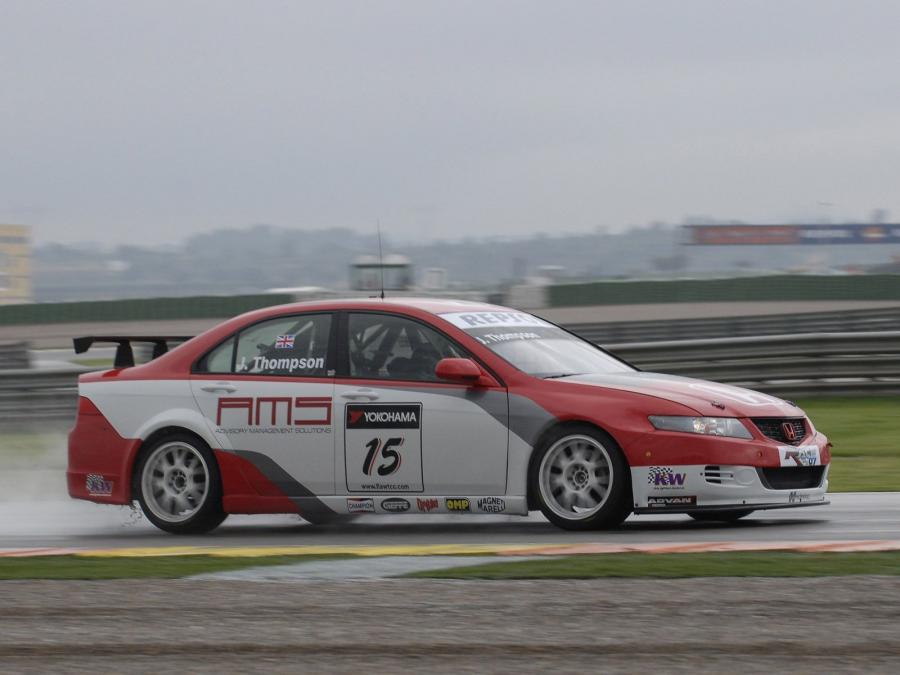  Honda Accord WTCC 2008 года  (фото 6 из 13)